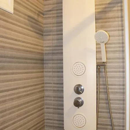 Estupendo Con Piscina En Apartment *